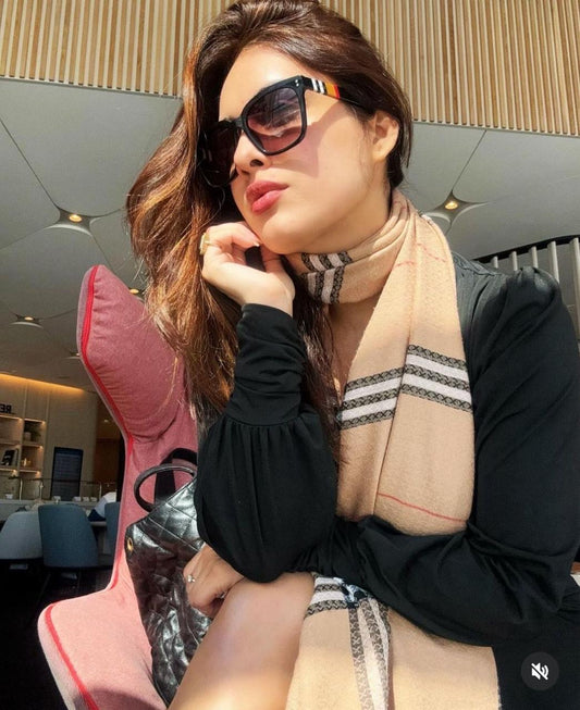 Classic line silk scarf